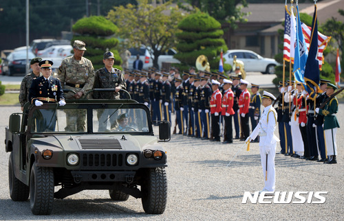 ▲ 지난 2017년에 열린 서울 용산구 미군기지 나이트필드 연병장에서 열린 대한민국 합동참모의장 환영의전행사. ⓒ뉴시스