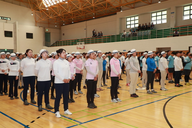 ▲ 예천진호국제양궁장에서 지난 1일 열린 개회식 장면.ⓒ예천군