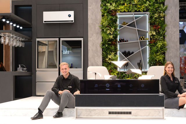 ▲ IFA 2019 LG전자 전시관 내에 마련된 'LG 시그니처 올레드R' 전시 모습. ⓒLG전자