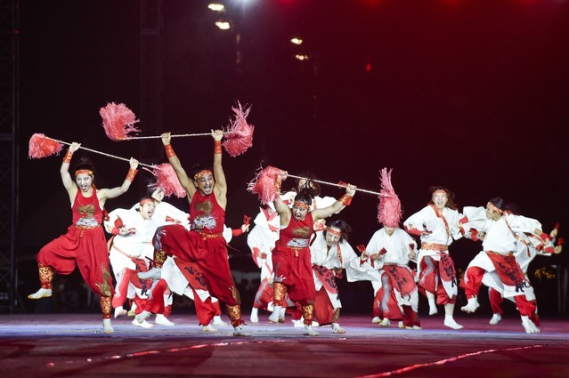 ▲ 지난해 일본 수가재즈댄스 스튜디오 팀이 원주 다이내믹 댄싱카니발에 참가해 열연을 보이고 있는 모습.ⓒ원주문화재단 제공