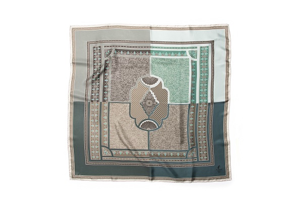 ▲ 폰타나 밀라노 1915 첫 스카프 컬렉션 ⓒ신세계인터내셔날