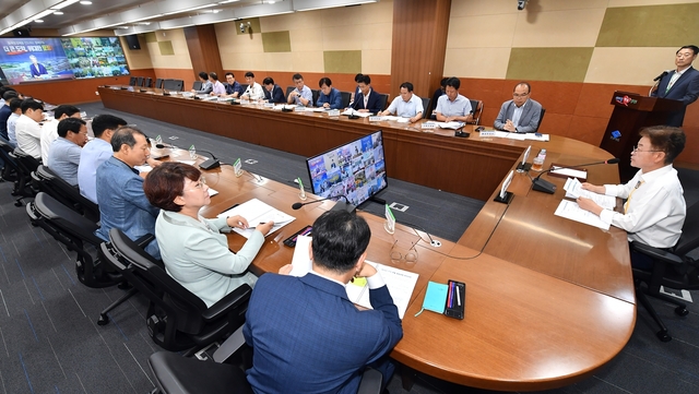 ▲ 경북도는 민족 최대 명절인 추석을 앞두고 도민과 귀성객이 넉넉하고 즐거운 명절을 보낼 수 있도록 추석명절 종합대책을 마련했다.ⓒ경북도