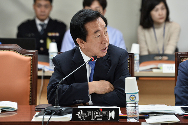 ▲ 김성태 자유한국당 의원은 14일 서울시 국정감사에서 