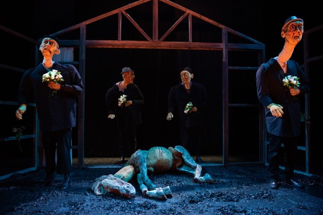 ▲ 벨기에 포인트제로(Point Zero)의 '잊혀진 땅' 공연 장면.ⓒ예술경영지원센터