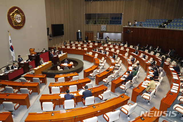 ▲ 22일 국회에서 열린 예산결산특별위원회 전체회의 2020년도 예산안 및 기금운용계획안에 대한 공청가 진행되고 있다. ⓒ뉴시스