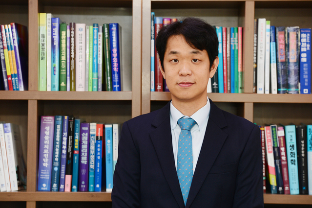 ▲ 이진환 대구보건대학교 물리치료과 교수.ⓒ대구보건대