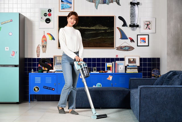 ▲ 삼성전자 무선 청소기 '삼성 제트' 민트색 신제품. ⓒ삼성전자