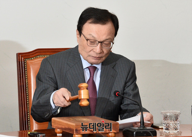 ▲ 이해찬(67·사진) 더불어민주당 대표를 향해 '2년 안에 죽는거 아니냐'고 한 김재원 자유한국당의 발언이 논란되고 있다. ⓒ박성원 기자