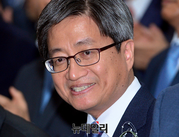 ▲ '공관 리모델링 예산 전용(轉用)' 논란에 휩싸인 김명수(60·사법연수원15기) 대법원장이 현행법 위반으로 고발당했다. ⓒ뉴데일리 DB