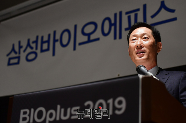 ▲ 고한승 삼성바이오에피스 사장은 12일 서울 삼성동 코엑스에서 첫 기자간담회를 열었다. ⓒ정상윤 기자
