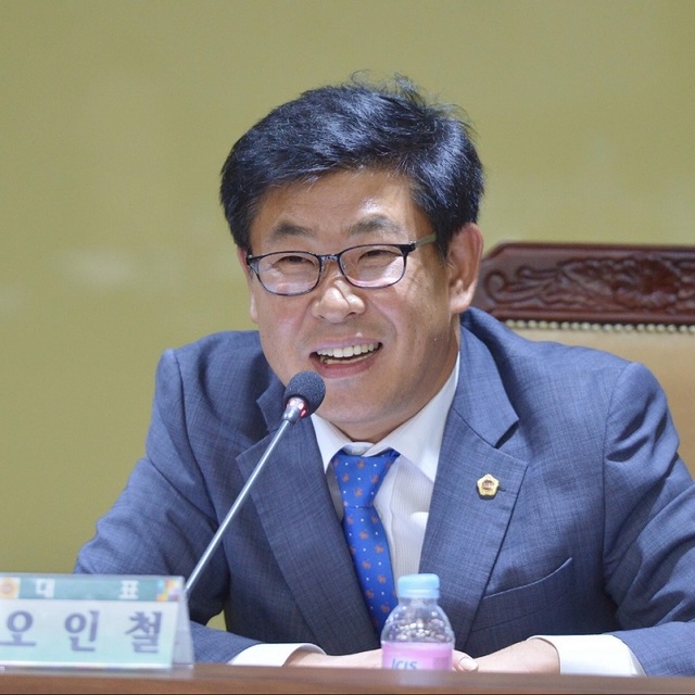 ▲ 오인철 충남도의원이 지난 11일서산·보령·홍성·서천교육지원청 행정사무감사에서 질의를 하고 있다. ⓒ충남도의회