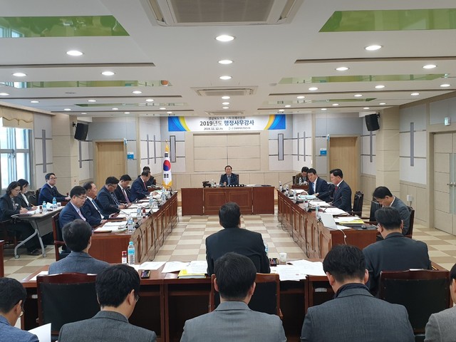 ▲ 경북도의회 기획경제위원회(위원장 박현국)는 지난 12일 경북바이오산업연구원에 대한 행정사무감사를 펼쳤다.ⓒ경북도의회