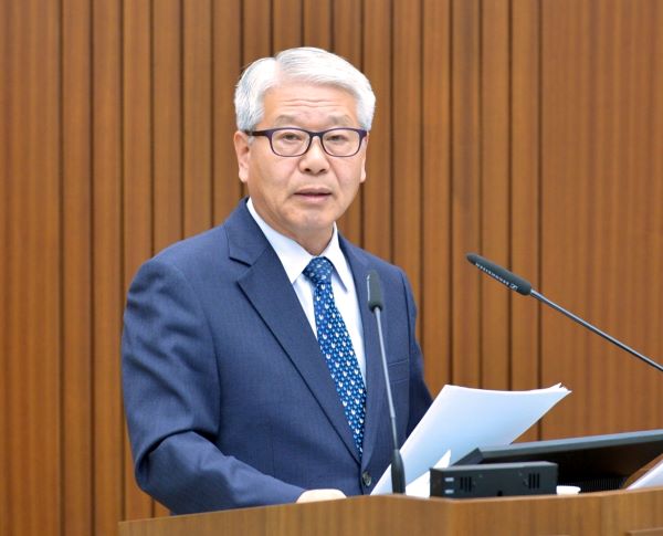 ▲ 서금택 세종시의장이 14일 조치원 지역 내 상습 침수와 관련, 정비공모 사업에 연이어 선정돼 주민들의 생활 여건이 크게 개선될 것이라고 밝혔다.ⓒ세종시의회