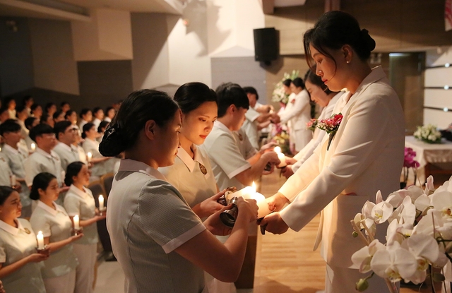 ▲ 영진전문대 간호학과는 22일 오후 대학 도서관 시청각실에서 제33회 나이팅게일 선서식을 개최했다.ⓒ영진전문대