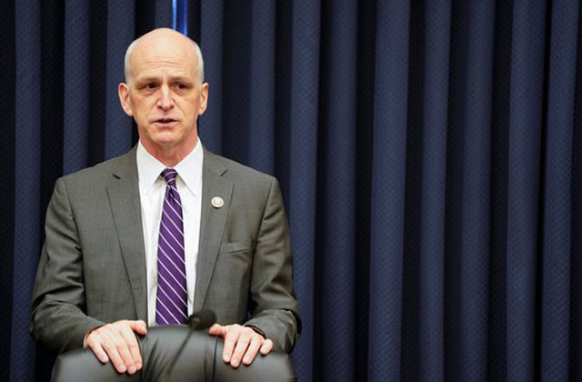 ▲ 애덤 스미스 미국 하원 군사위원장. 주한미군 문제 등으로 여러 차례 한국을 찾았다. ⓒ연합뉴스 로이터. 무단전재 및 재배포 금지.