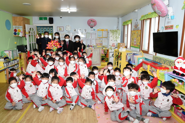 ▲ 경주시가 어린이 건강보호를 위한 미세먼지 마스크 를 보급한다.ⓒ경주시