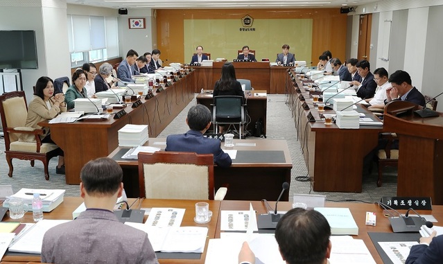 ▲ 충남도의회 예산결산특별위원회.ⓒ충남도의회