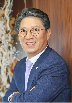 ▲ 곽재선 KG동부제철 회장ⓒKG동부제철