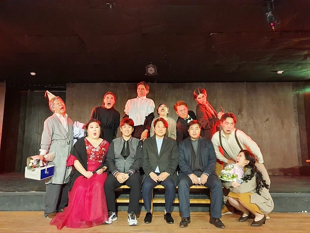 ▲ 호산대 연기과 학생들이 졸업공연에서 열연을 펼쳤다.ⓒ호산대