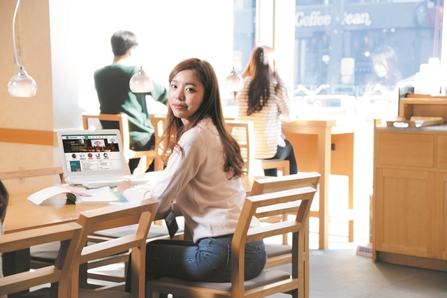 ▲ 사이버한국외대 학생 모습. ⓒ사이버한국외대