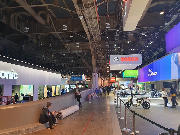 ▲ 현지시간으로 7일부터 열리는 'CES 2020' 앞두고 글로벌 기업들의 부스도 막바지 작업이 진행되고 있다.ⓒ뉴데일리DB