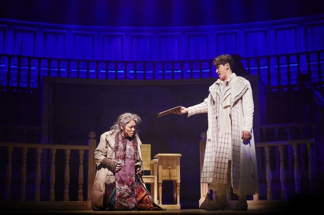 ▲ 뮤지컬 '호프 : 읽히지 않은 책과 읽히지 않은 인생' 공연 장면.ⓒ알앤디웍스