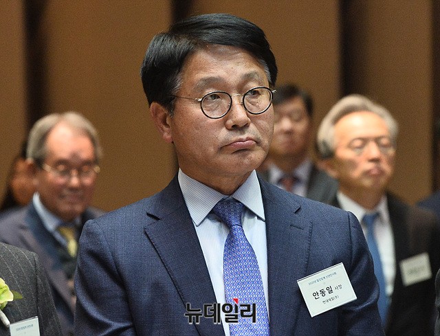 ▲ 안동일 현대제철 사장이 10일 오후 서울 강남구 포스코타워에서 열린 2020년 철강업계 신년인사회에 참석했다.ⓒ박성원 기자