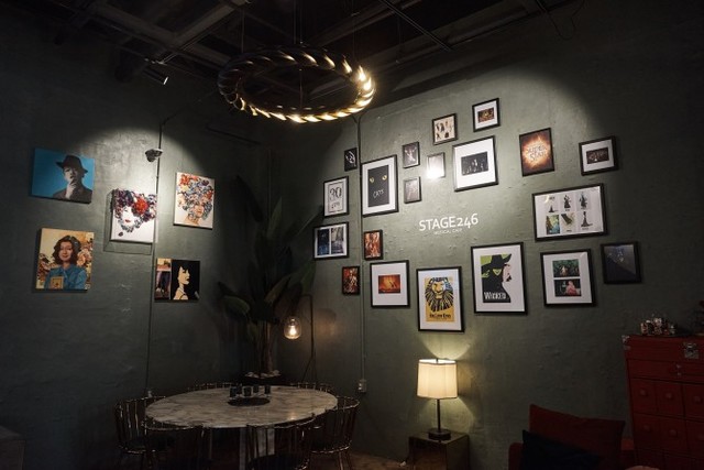 ▲ 뮤지컬을 테마로 한 카페 '스테이지246'의 내부 전경.ⓒ테이지246 Photo by 이미지훈