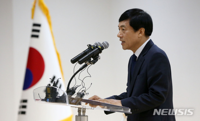 ▲ 이성윤(59·사법연수원23기) 신임 서울중앙지검장이 13일  취임사를 통해 '검찰개혁을 위한 절제된 검찰권 행사'를 당부했다. ⓒ뉴시스