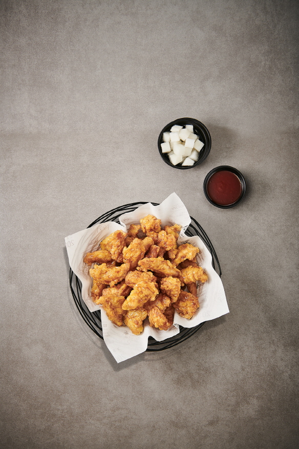 ▲ ⓒ교촌에프앤비