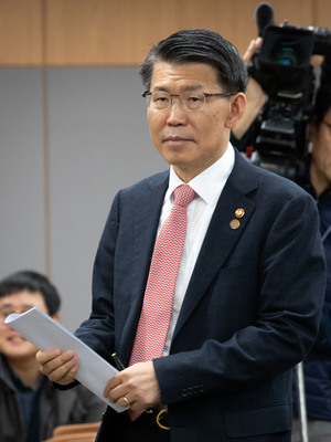 ▲ 은성수 금융위원장.ⓒ뉴데일리DB