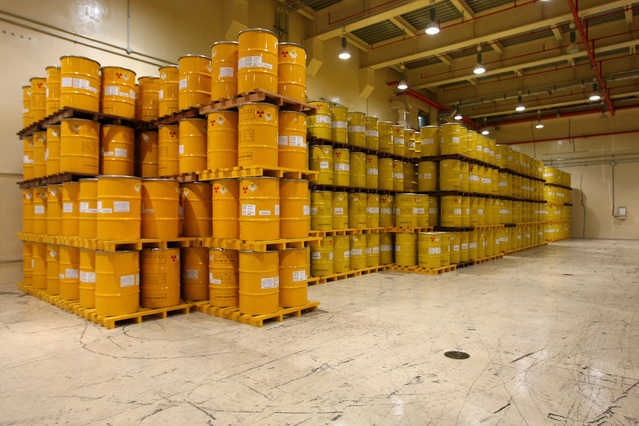 ▲ 경주 방폐장에 반입돼 처분검사를 기다리고 있는 중저준위방폐물.ⓒ한국원자력환경공단