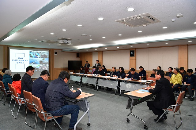 ▲ 울진군은 죽변항에서 개최된 제1회 죽변항 수산물 축제 평가 보고회를 30일 개최했다.ⓒ울진군