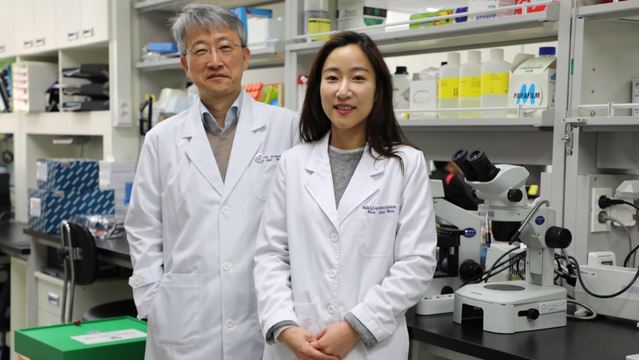 ▲ 뇌‧인지과학전공 문제일 교수(좌), 제1저자 김재연 박사과정생(우).ⓒDGIST