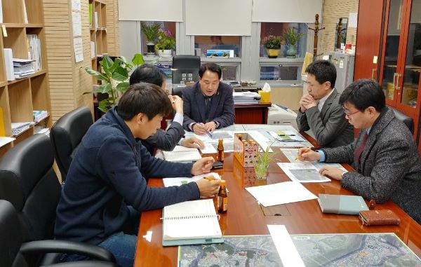 ▲ 세종시의회 교육안전위원회가 5일 교육청과 시청으로부터 신종 코로나바이러스 대응 현황 및 대책 방향을 듣고 점검하는 시간을 가졌다.ⓒ세종시의회