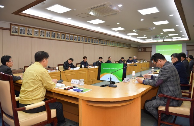 ▲ 영덕군(군수 이희진)은 축산 블루시티 조성사업 타당성 조사 연구용역 최종보고회가 6일 영덕군청 제1회의실에서 개최했다.ⓒ영덕군