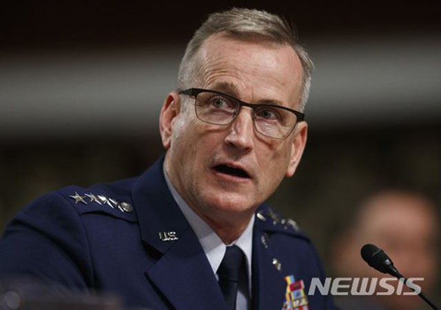 ▲ 테렌스 요소너시 북미방공사령관. 북미대륙에 대한 적의 모든 공격을 막는 것이 그의 임무다. ⓒ뉴시스 AP. 무단전재 및 재배포 금지.