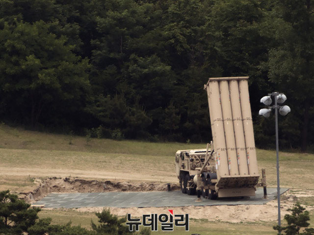 ▲ 경북 성주에 덩그러니 놓여 있는 주한미군 사드 발사대. ⓒ뉴데일리 DB