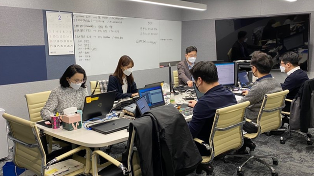 ▲ NH헤지자산운용은 코로나19 확산으로 인한 업무 마비 사태를 방지하기 위해 일부 인력을 본사와 분리된 공간에서 근무하도록 조치했다.ⓒNH헤지자산운용