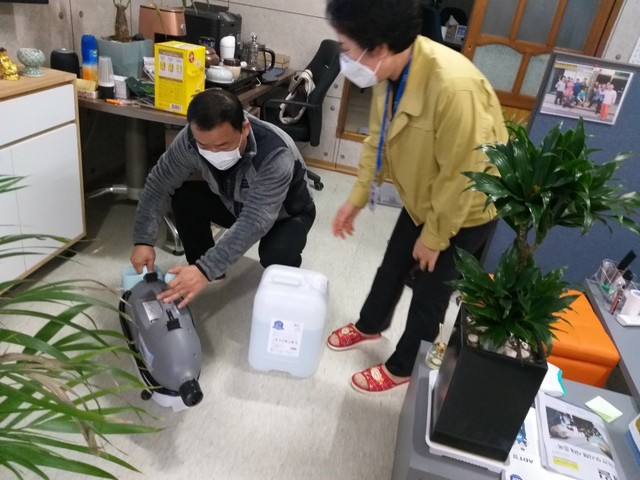 ▲ 김천시보건소는 코로나19 확산에 따라 관내 소독업체 12개소에 대해 일제 지도점검을 실시했다.ⓒ김천시