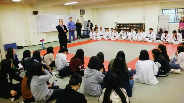 ▲ 경찰행정학과에서 전공체험을 하고 있는 학생들.ⓒ대구한의대