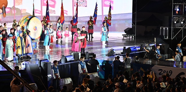 ▲ 경주시는 오는 10월 8일부터 14일까지 7일간 경주시 일원에서 개최되는 ‘제48회 신라문화제’의 성공 개최를 위한 콘텐츠 공모에서 최우수 1점, 우수상 2점, 장려상 4점을 선정했다고 밝혔다.ⓒ경주시