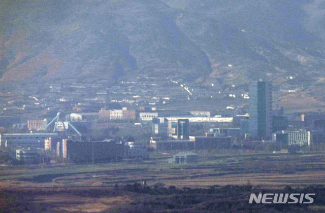 ▲ 김진향 개성공업지구지원재단 이사장이 