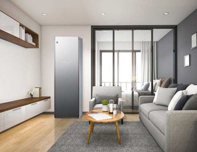 ▲ LG 트롬 스타일러가 거실에 설치돼 있는 모습. ⓒLG전자