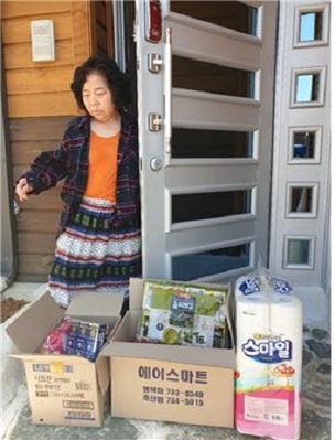 ▲ 코로나19로 인해 일선 학교 휴교가 장기화 되고 있는 가운데 지역 내 저소득아동의 결식공백 방지를 위해 다양한 지원을 하고 있다.ⓒ영덕군