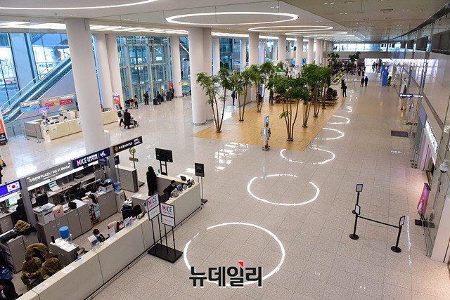 ▲ 코로나19 이후 인천공항 내부 모습.ⓒ뉴데일리DB