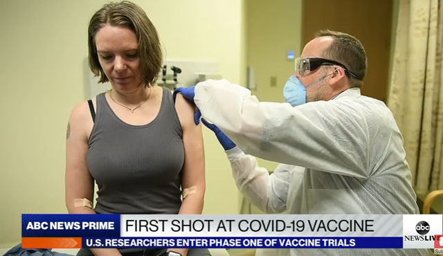 ▲ 우한폐렴 백신물질 접종을 받는 제니퍼 할러 씨. ⓒ미국 ABC 프라임 뉴스캡쳐.