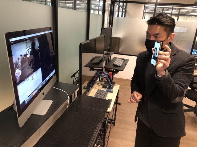 ▲ KB스타터스 후보 기업이 화상으로 제안 발표를 진행하고 있다.ⓒKB금융