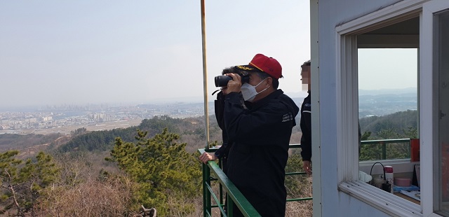 ▲ 산불재난 국가위기경보가 ‘경계’ 단계로 상향 발령됨에 따라 산불경계태세를 더욱 강화하고 산불피해 제로화를 추진한다.ⓒ포항시