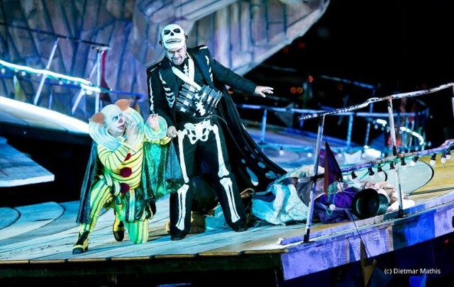 ▲ 브레겐츠 페스티벌 오페라 '리골레토' 스틸컷.ⓒ메가박스